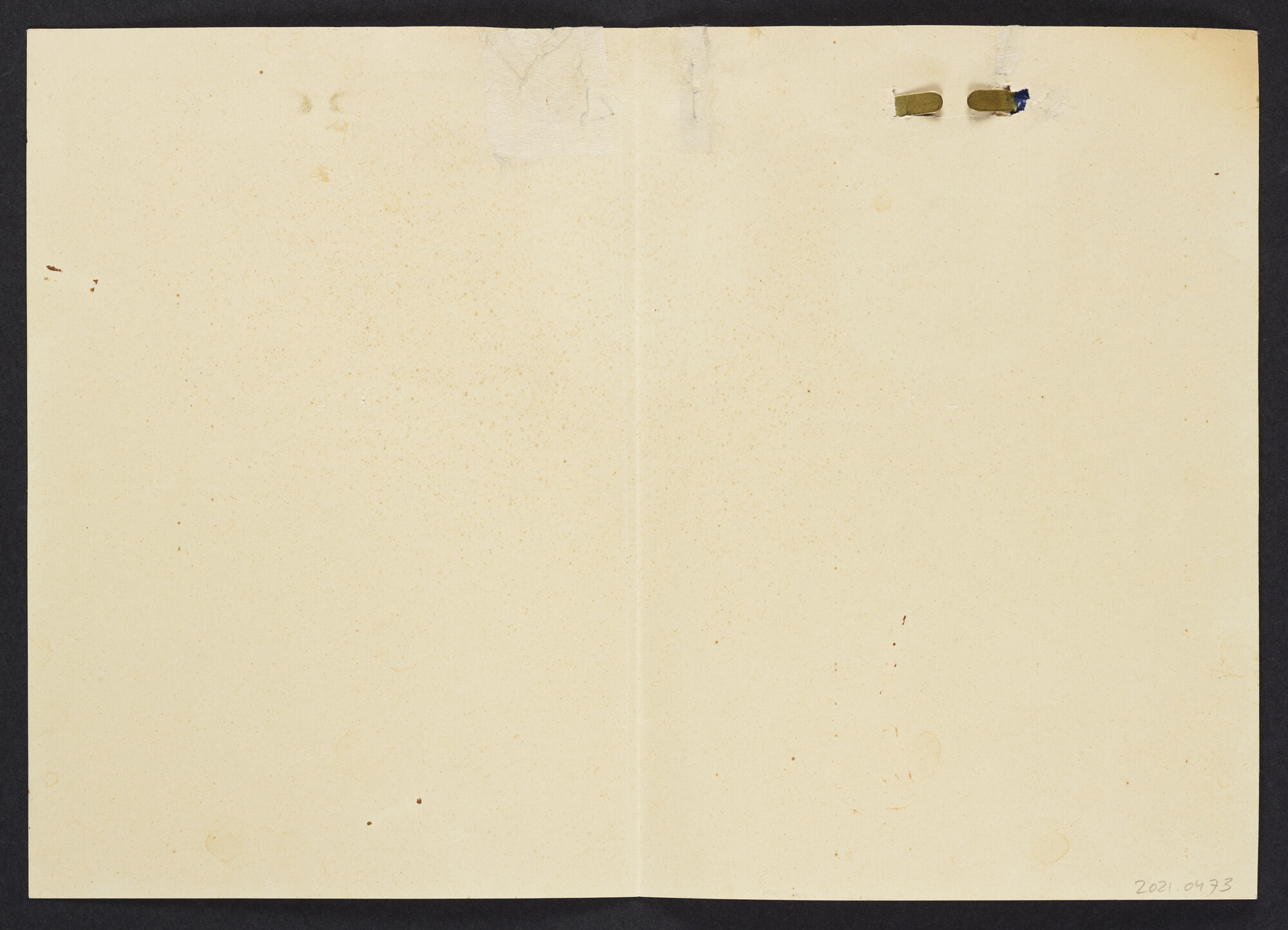 2021.0473; Certificaat met het Oorlogsherinneringskruis en drie gespen van Willem Frederik Serné (1899-1945), 1e bakker bij de SMN; certificaat