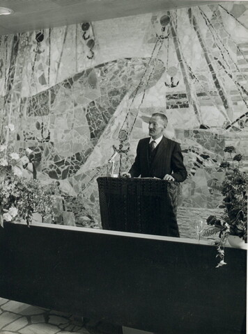 2001.1753; Foto's van de in gebruikneming van het hoofdkantoor van Reederij v/h Gebroeders Goedkoop aan de Westerdoksdijk 40 te Amsterdam in april 1962 [...]; fotoreportage
