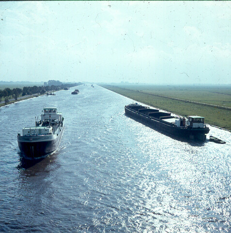 S.9100(1653); Dia van het Amsterdam-Rijnkanaal; diapositief