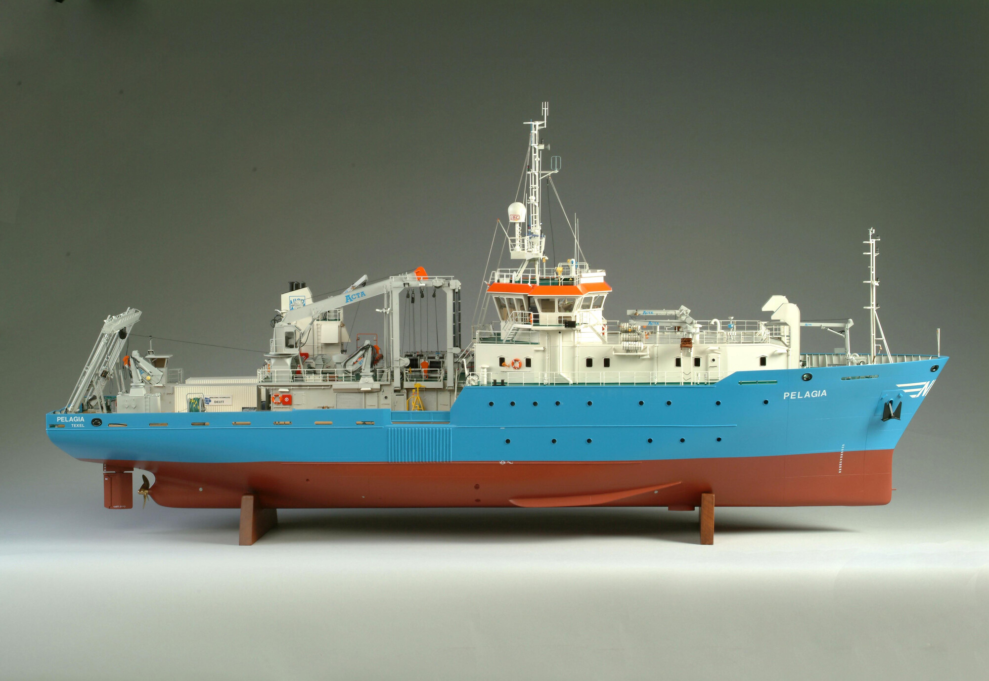 1998.2000; Model van de motorvlet De Krab; scheepsmodel