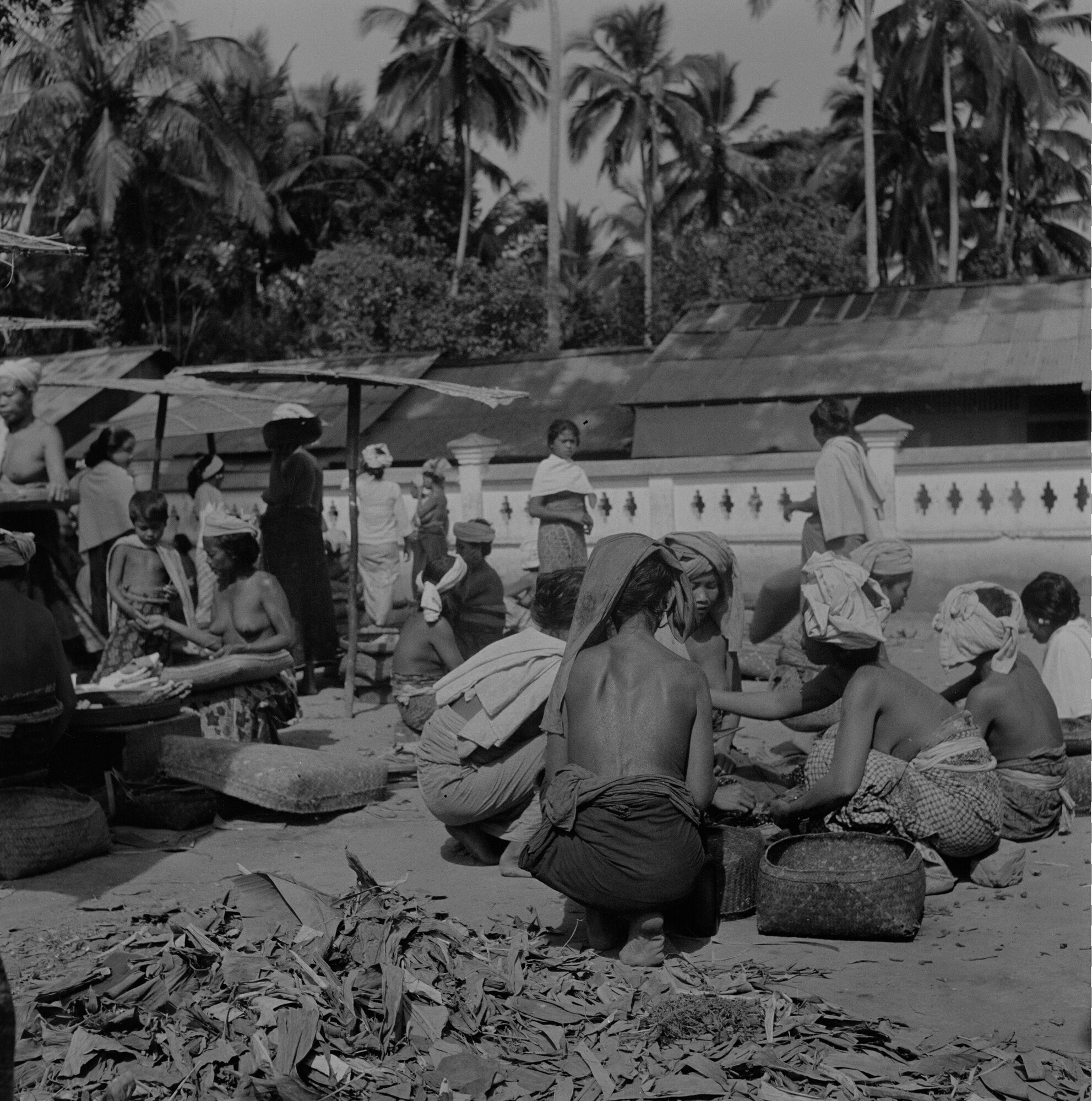 2015.2855; Negatief van een markt op Bali; negatief