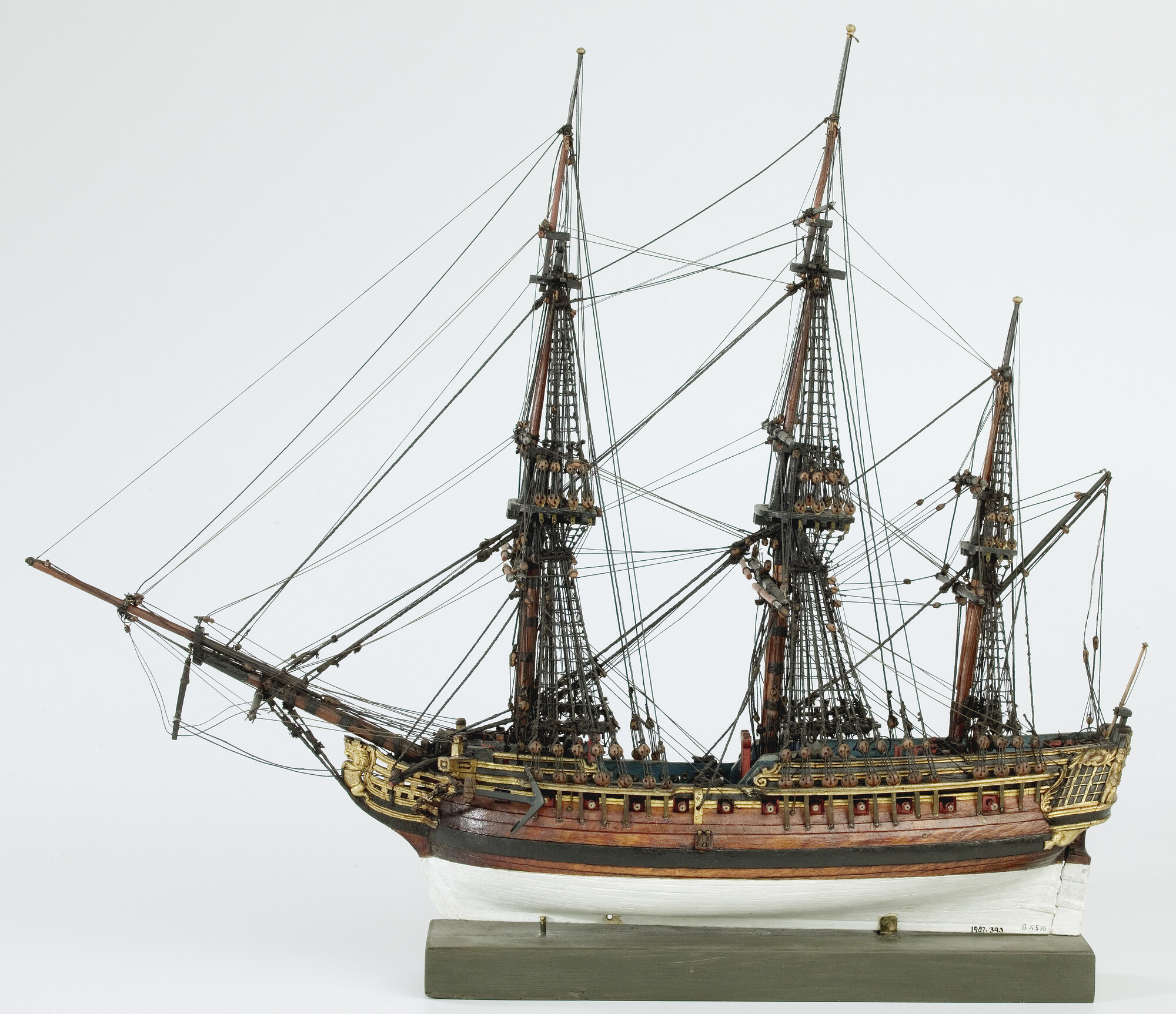 S.4516; Model van het fregat Pallas van 24 stukken; scheepsmodel