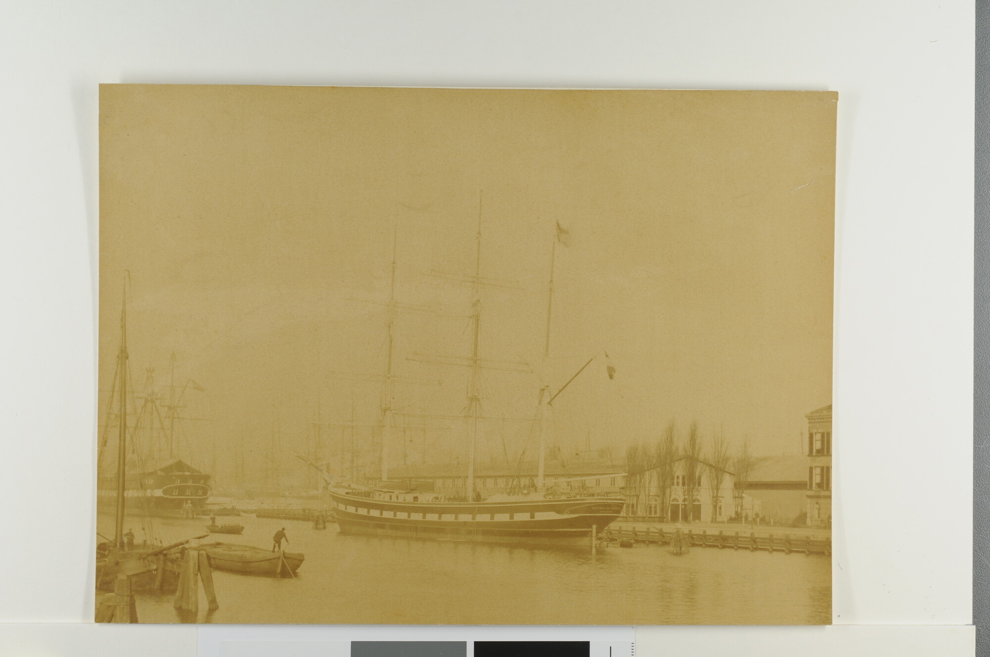 A.0246(13)b; De composite bark 'Nicolaas Beets' van W.A. Huygens; foto