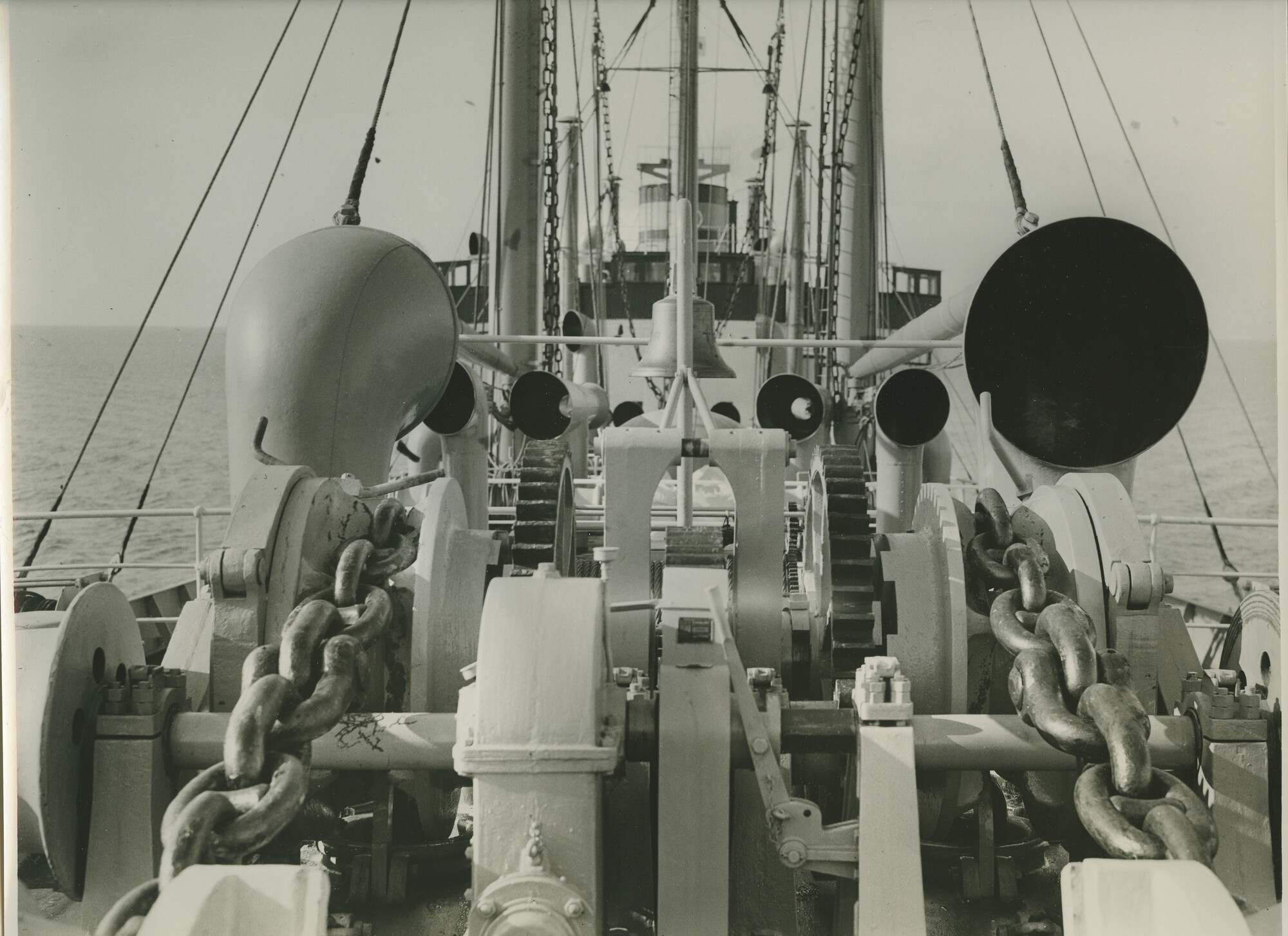S.5444(0980)6; Foto van de proefvaart van het Noorse vrachtschip ms. Trondanger; foto