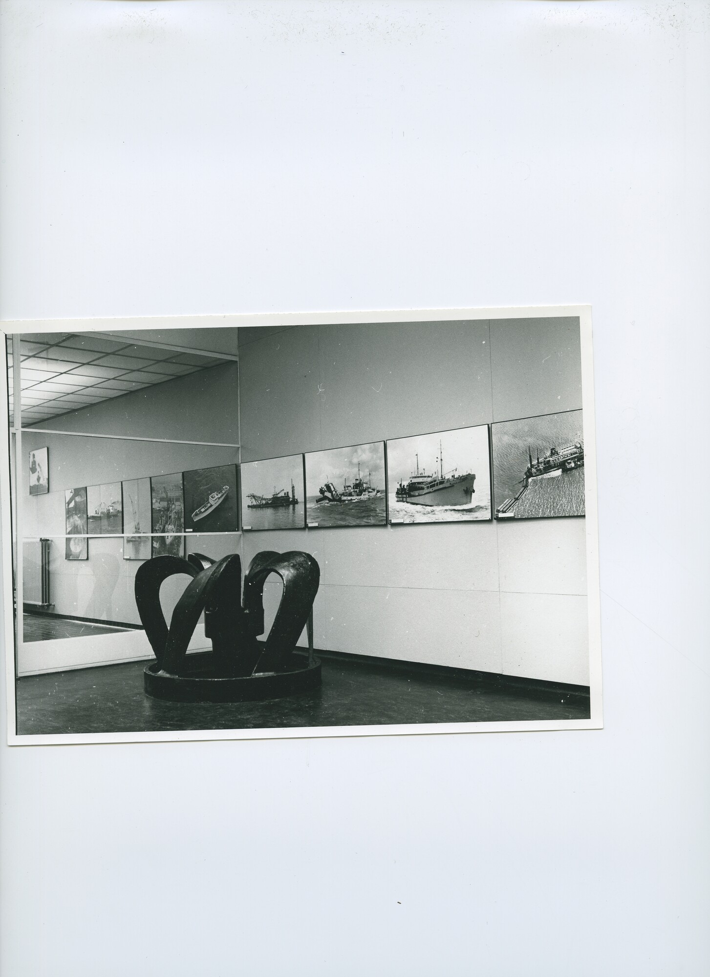 S.5621(01)0976; Foto van tentoonstelling.; foto