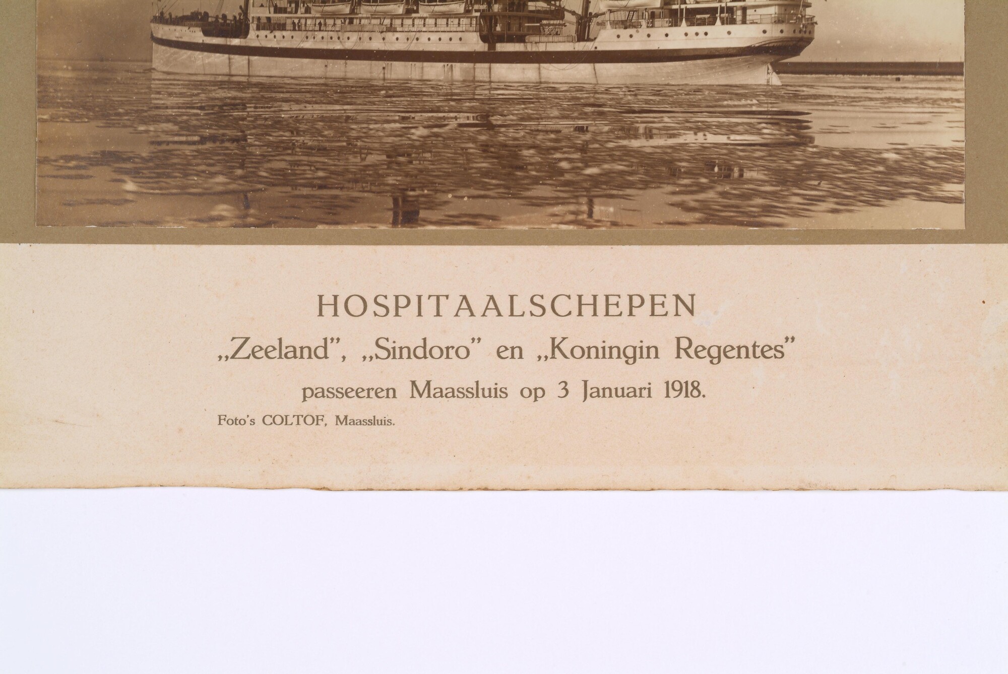 2003.0125; Drie foto's van hospitaalschepen uit de Eerste Wereldoorlog; foto