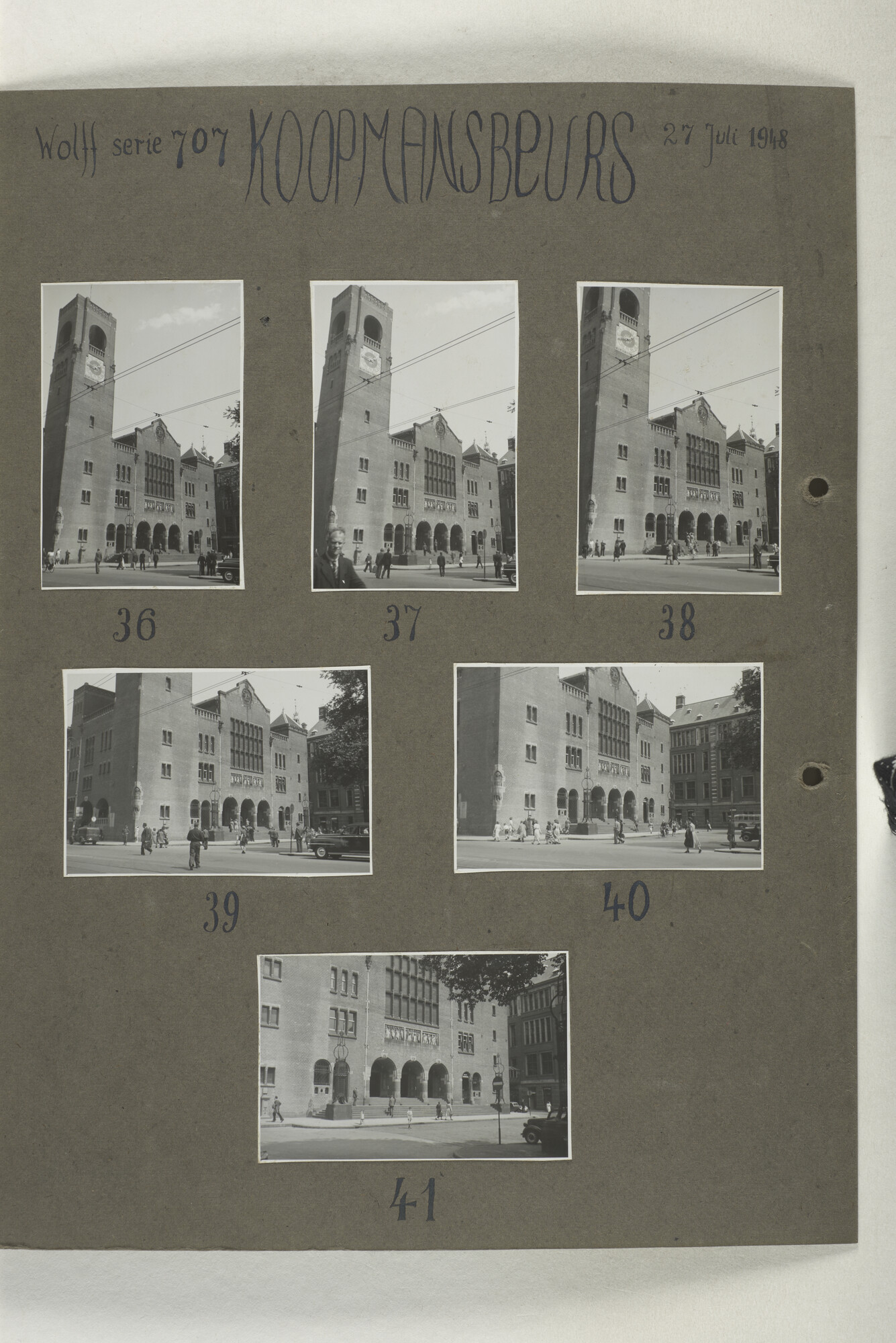 1998.2180; Omslag met een grote hoeveelheid proef foto's gemaakt in opdracht van de Gemeente Handelsinrichtingen in Amsterdam en de Koninklijke Hollandsche Lloyd te Amsterdam.; omslag