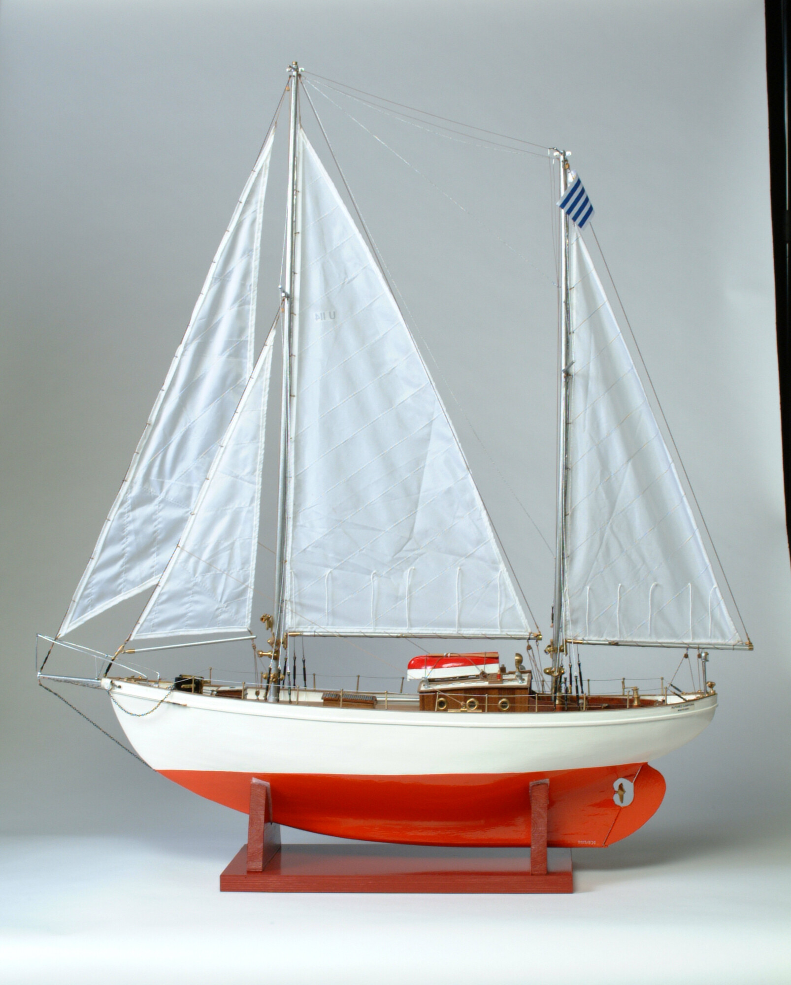 2002.1570; Model van het kitsjacht Microcosmos; scheepsmodel