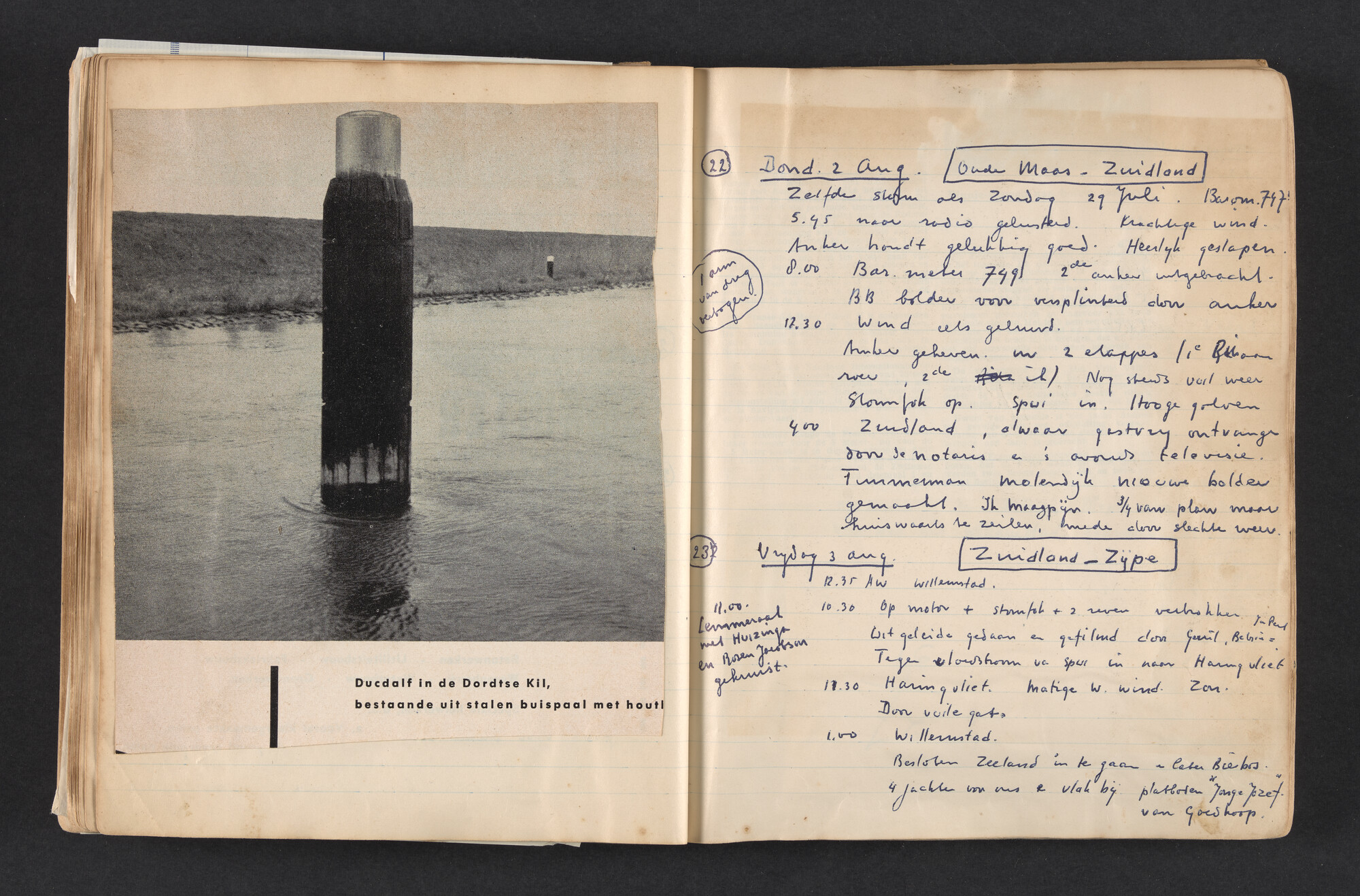 2017.0792; Logboek c.q. fotoalbum van reizen met zeeschouw Grutto in Nederland, 1955-1957; logboek