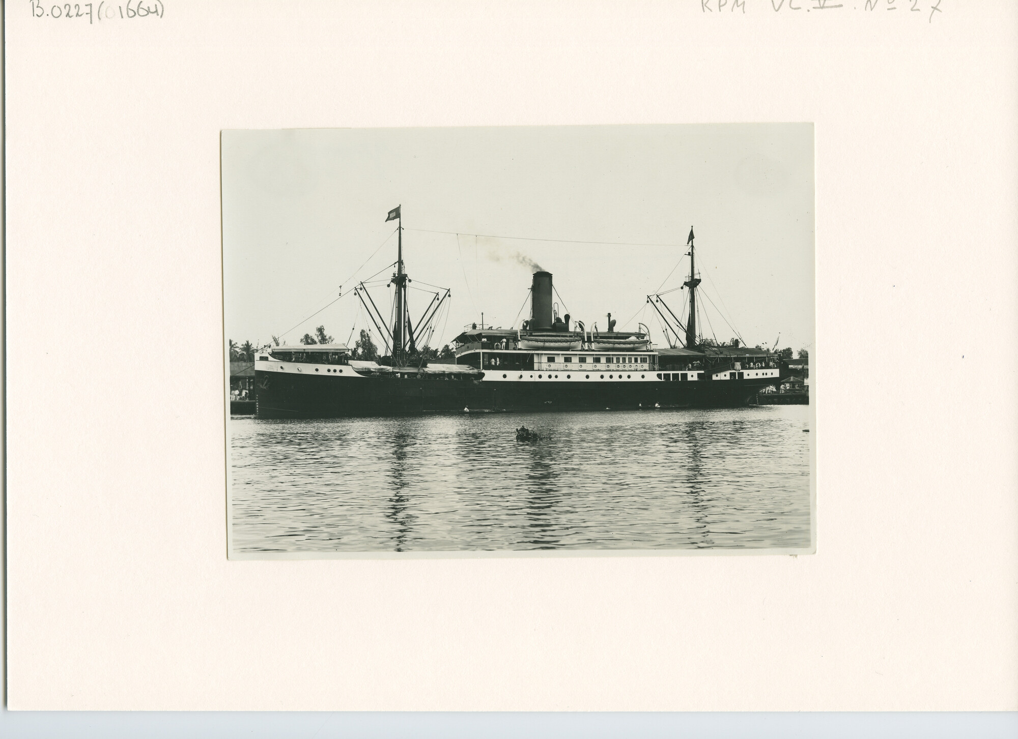 B.0227(1664); Foto van ss. Generaal van Swieten; foto
