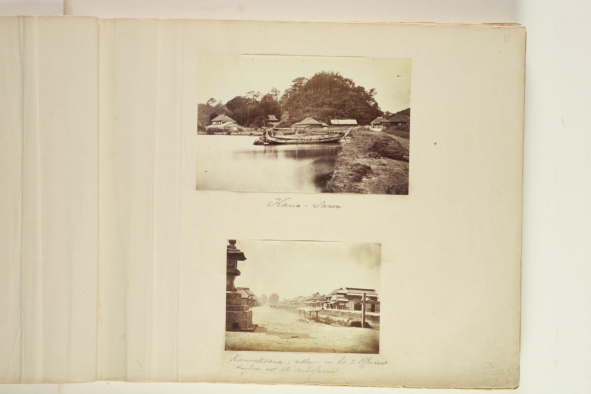 S.3628(02); Album nr. 1 uit een serie van drie van de Nederlandse consul in Japan Dirk de Graeff van Polsbroek; fotoalbum