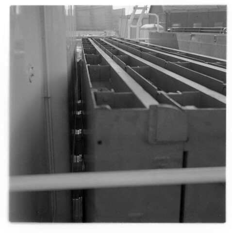 S.5219(12)0639a; Negatieven van het containerschip ms. 'Otto Porr' gebouwd op de ASM-werf; negatief