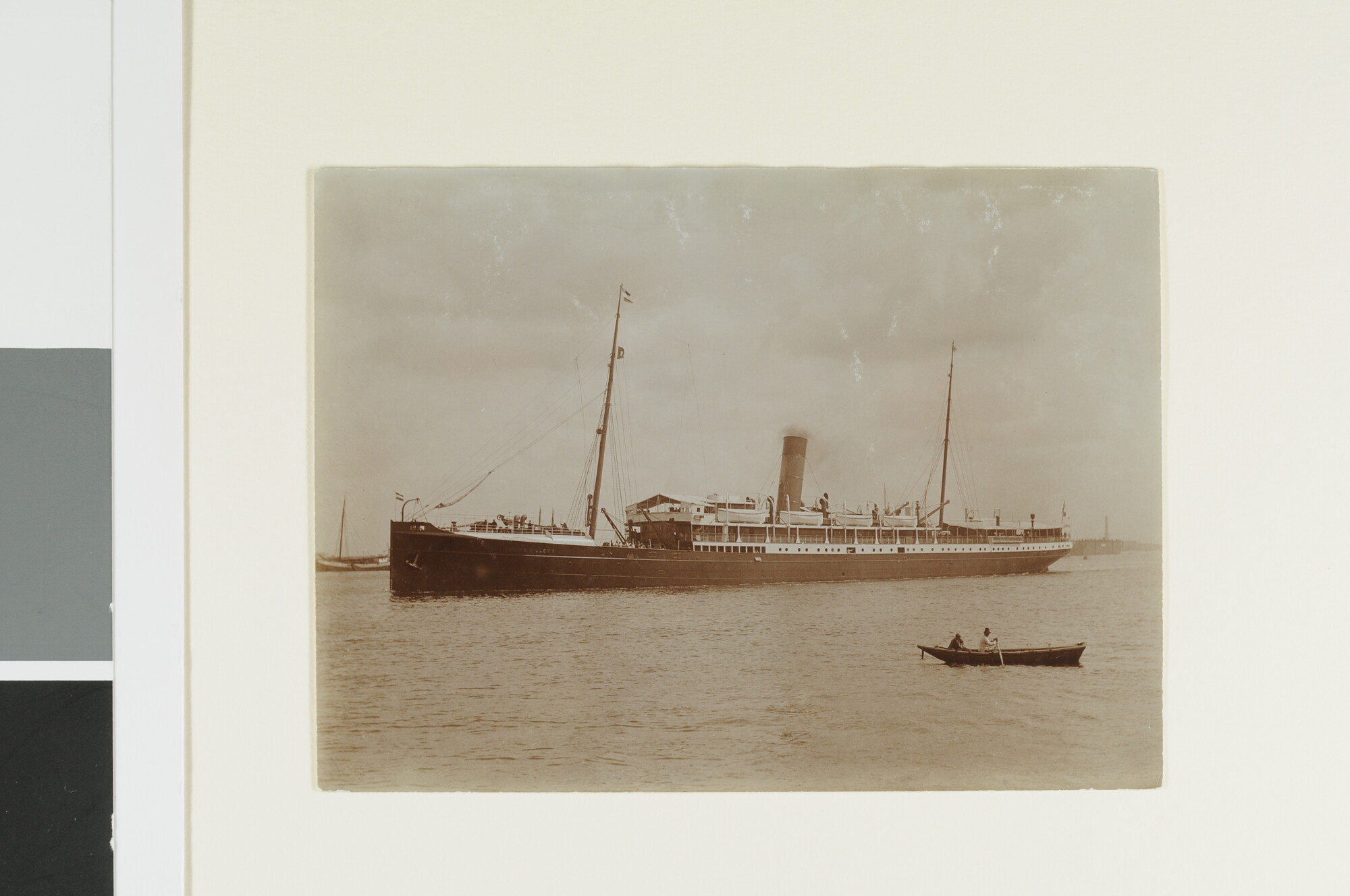 S.3565(05); Het mailschip ss. Koning Willem I van de SMN; foto