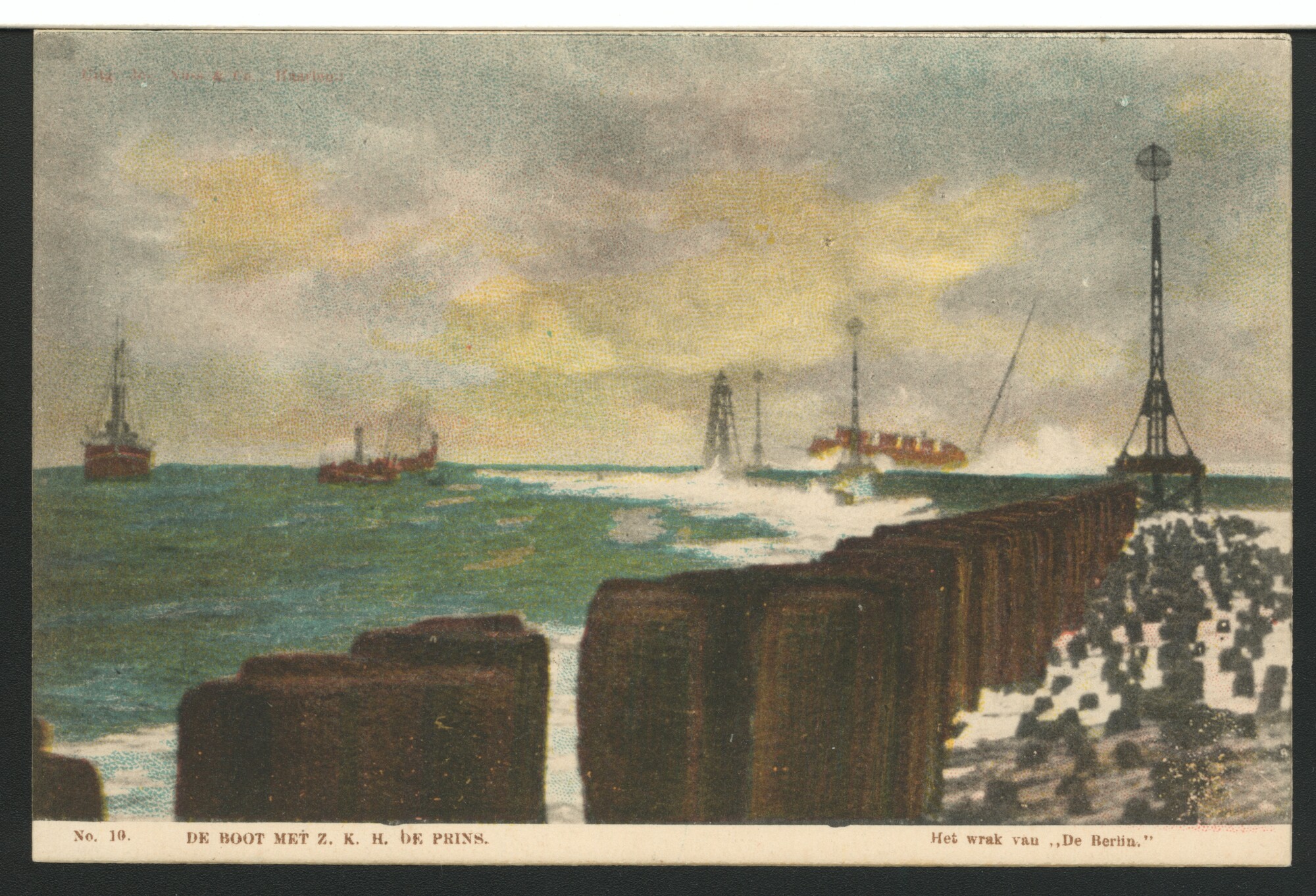 1993.7941; Vijf geretoucheerde en ingekleurde afbeeldingen over de stranding van ss. Berlin op de pier van Hoek van Holland; prentbriefkaart-serie