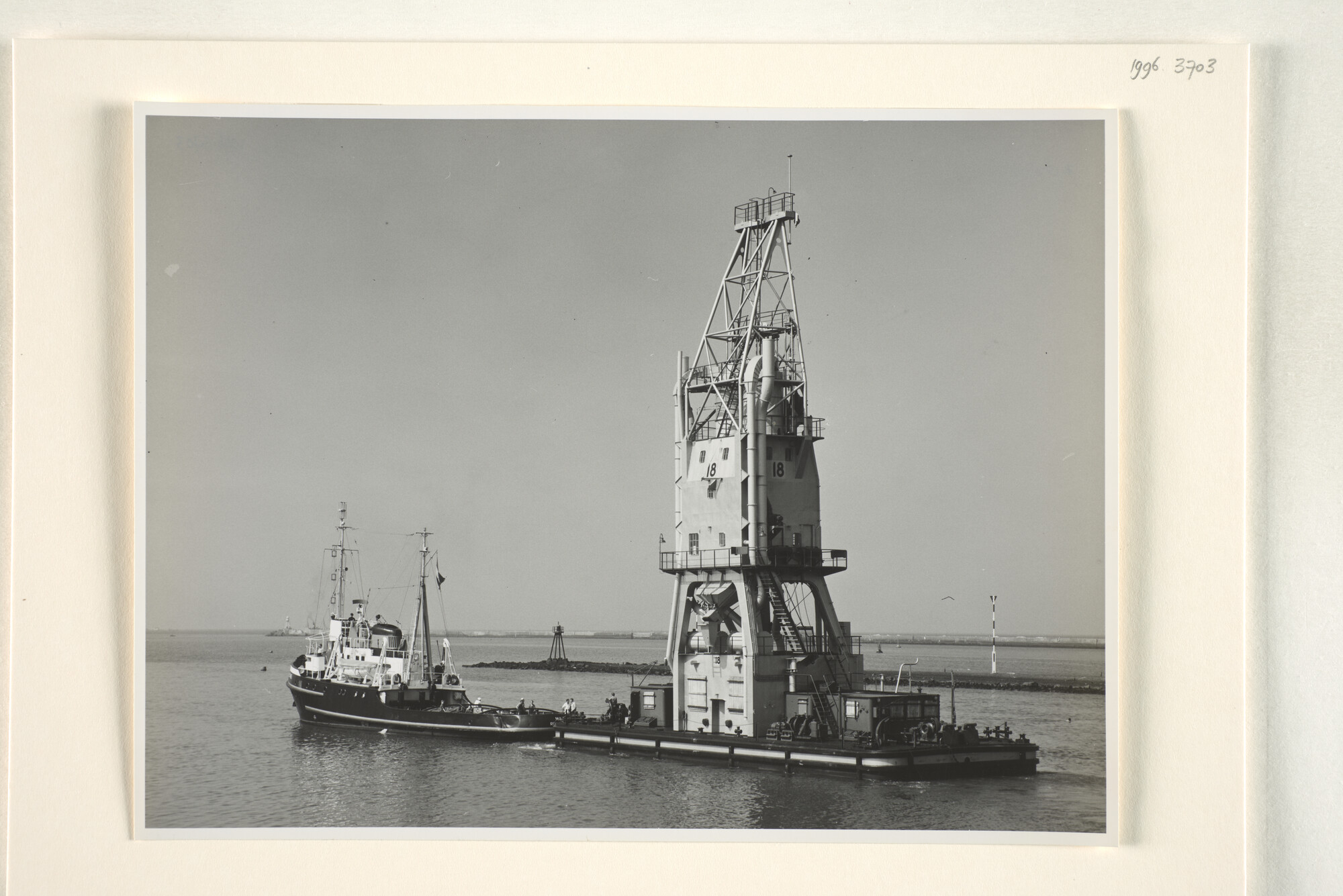 1996.3703; Fotos van zeesleepboot Maas van L. Smit & Cos Internationale Sleepdienst [...]; fotoreportage