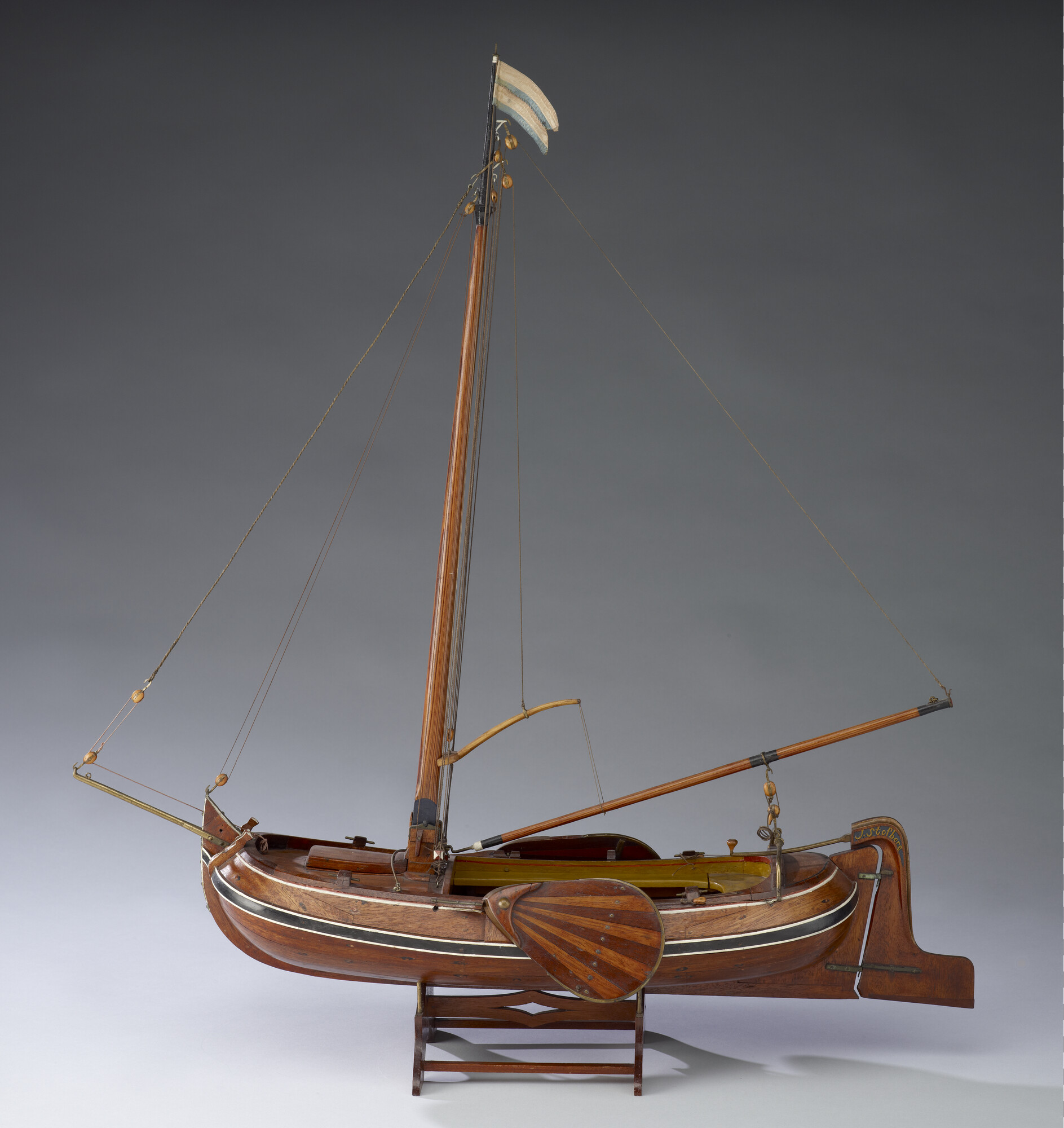 S.1225(02); Model van het jacht Voorwaarts; scheepsmodel