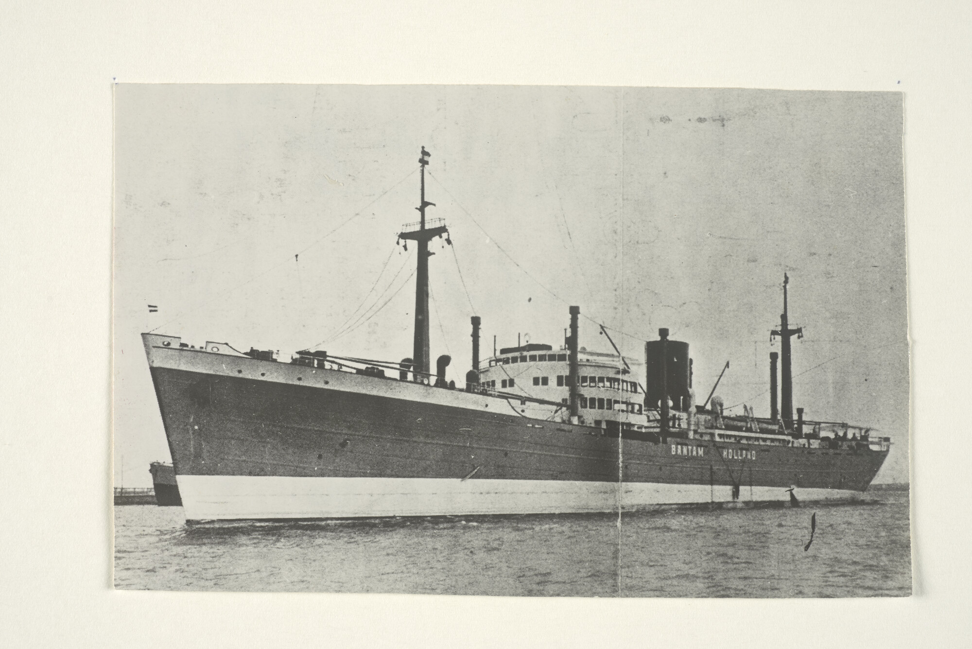 2000.3264; Het vrachtschip ms. Bantam van de Rotterdamsche Lloyd; foto