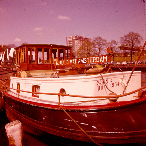 S.9100(2167); Dia van het Havengebouw aan De Ruyterkade in Amsterdam; diapositief