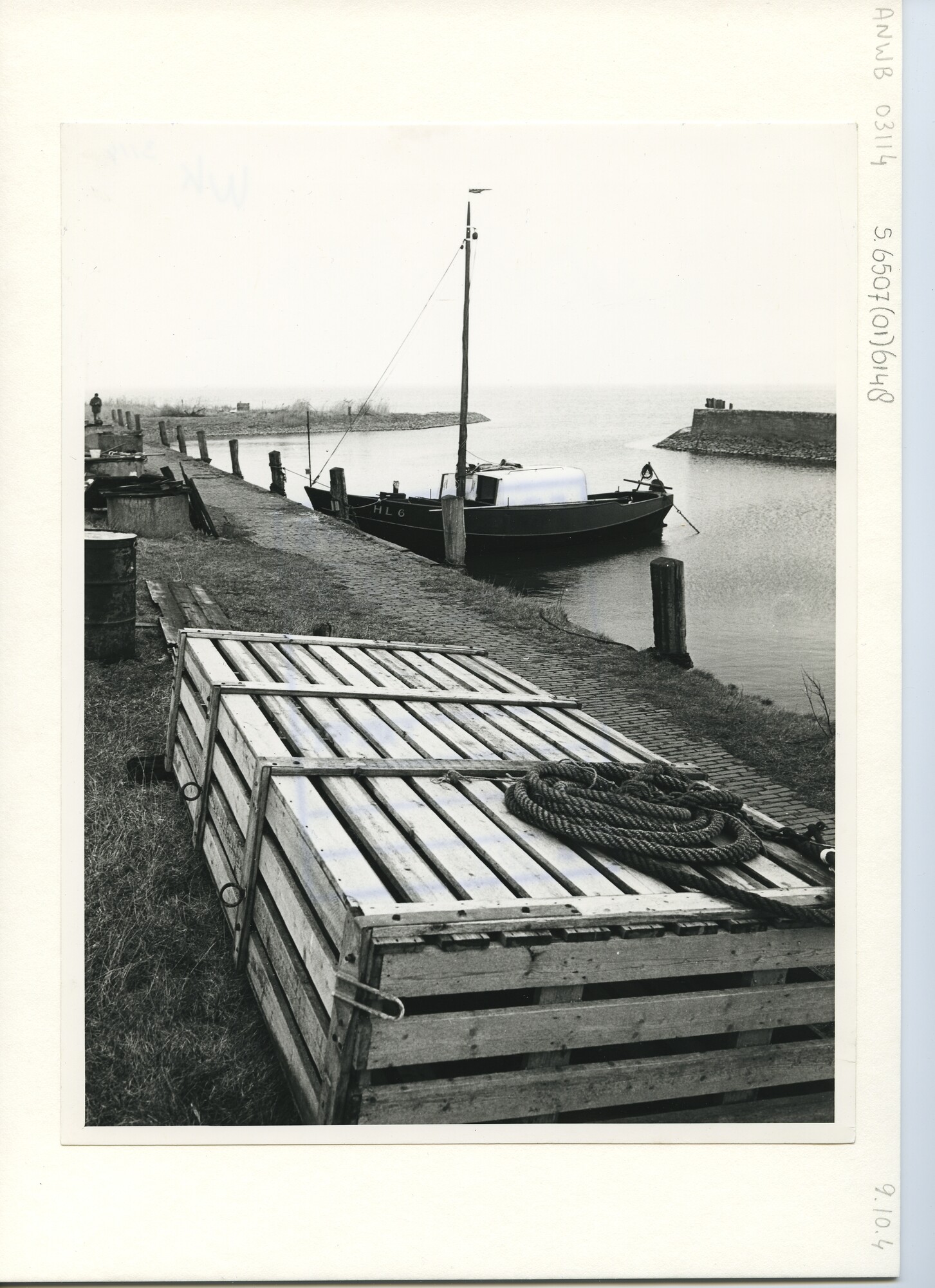 S.6507(01)6148; Foto van haven Laaxum; foto