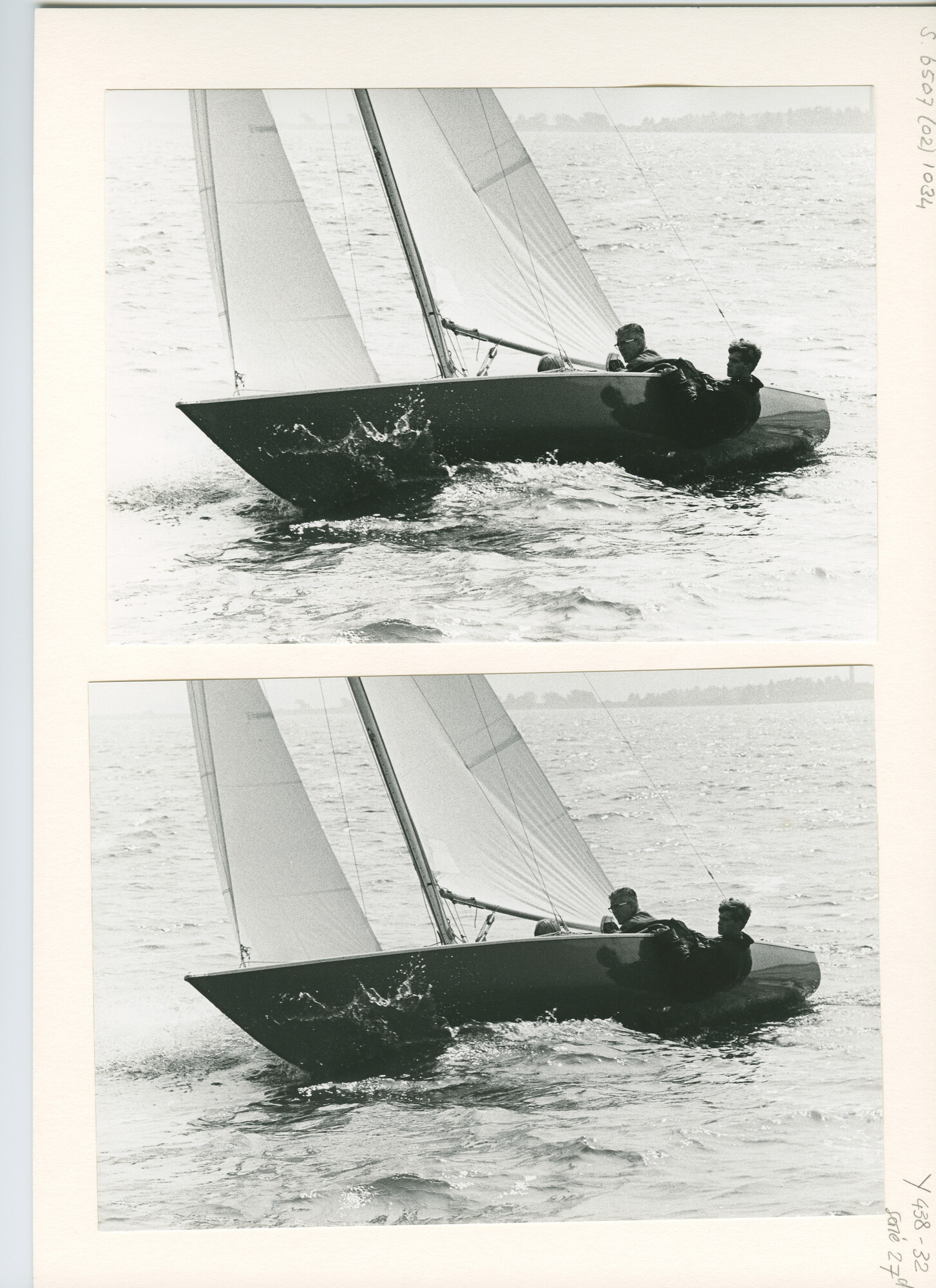 S.6507(02)1034.03; Zwart-wit foto van de Soling nummer 1 (Cadans) op het IJsselmeer; foto