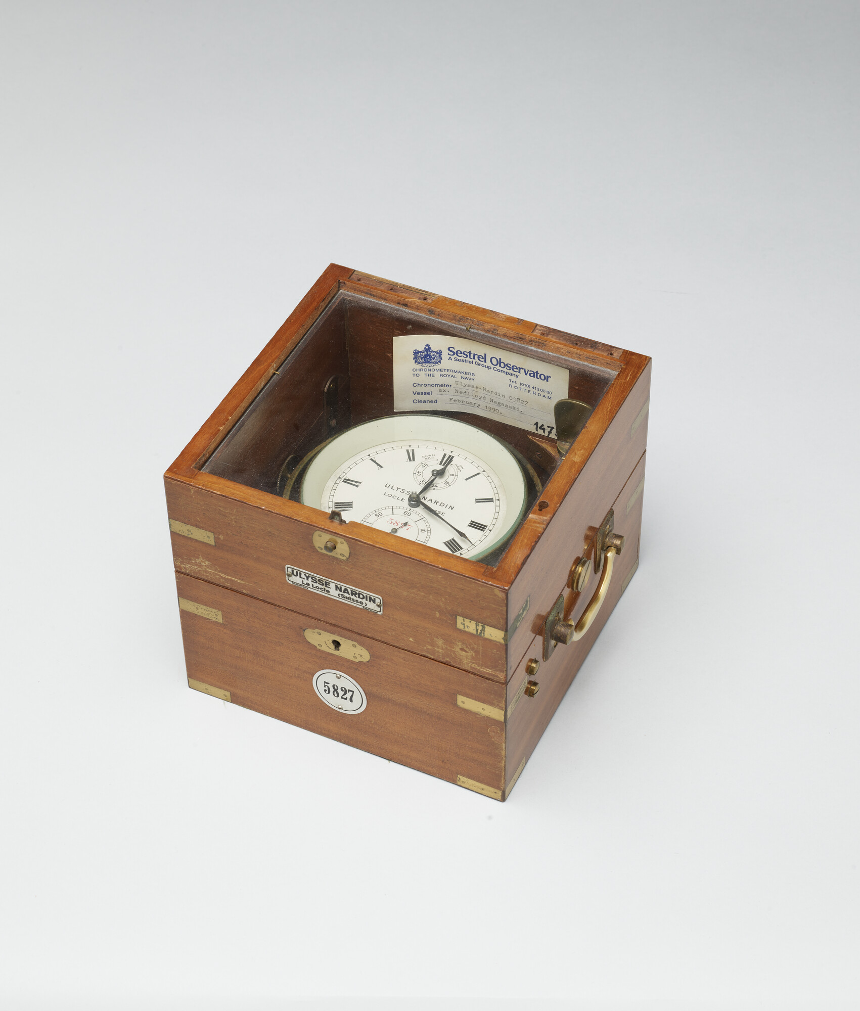 2005.2560; Chronometer c.q. scheepschronometer in houten kistje; chronometer