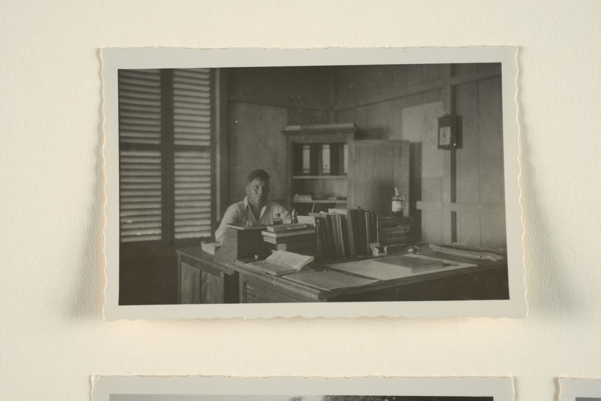 1996.0519; Fotoimpressies van de omgeving en de vestiging van de Société Auxilaire de Remorque et de Manutention (Vinke & Co) te Libreville [en omstreken] (Gabon [...]; fotoreportage