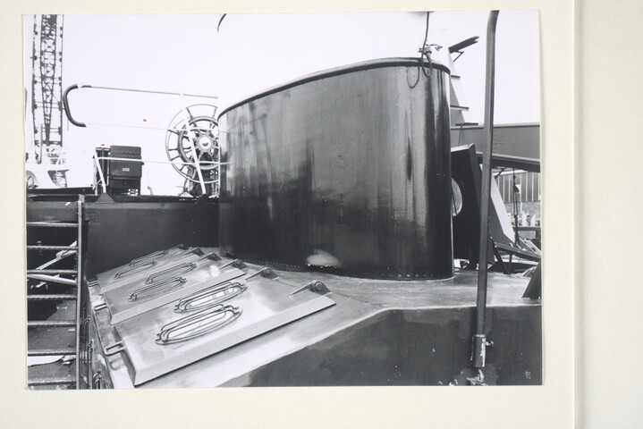S.5219(12)0530; Aanvaringsschade (in- en exterieur) van de havensleepboot 'Hermina E. Goedkoop' (21) van Reederij v/h Gebroeders Goedkoop [...]; fotoreportage