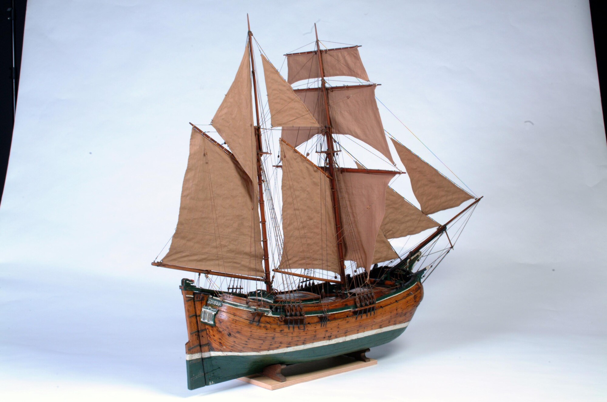 S.0002; Model van het kofschip d'Hoop; scheepsmodel