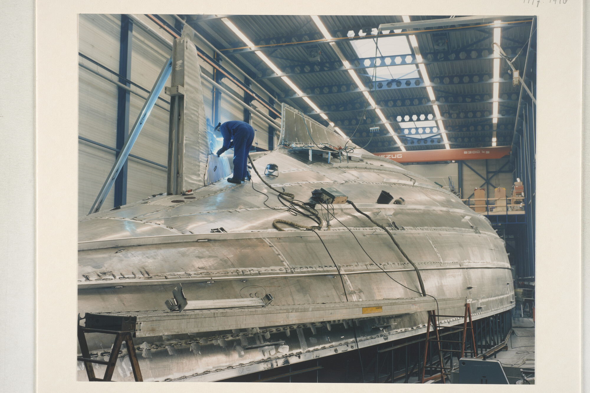 1997.1418; Kleurenfotos van de bouw van een aluminium jacht bij Royal Huisman; fotoreportage
