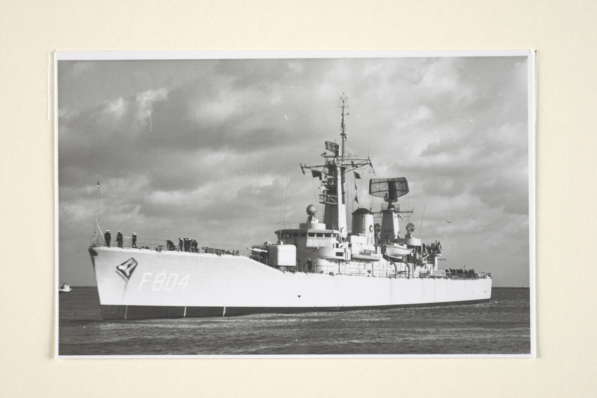 1995.1316; Het fregat Hr.Ms. 'Tjerk Hiddes' (F 804); foto