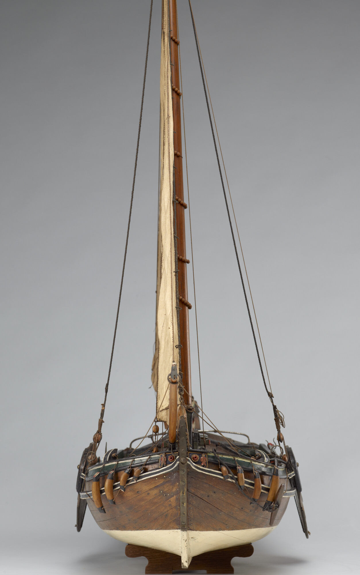 A.0118(04); Model van de Noord-Hollandse boeier De Twee Gebroeders; scheepsmodel