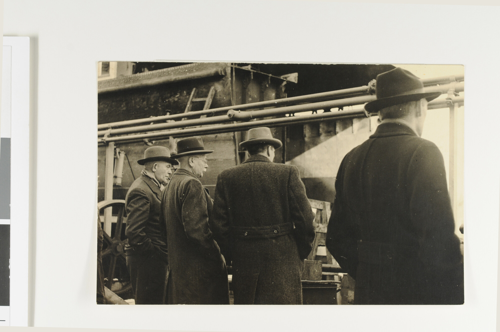 1992.1416; Fotos van de verbouwing van de veerboot Dokter Wagemaker van de TESO; fotoreportage