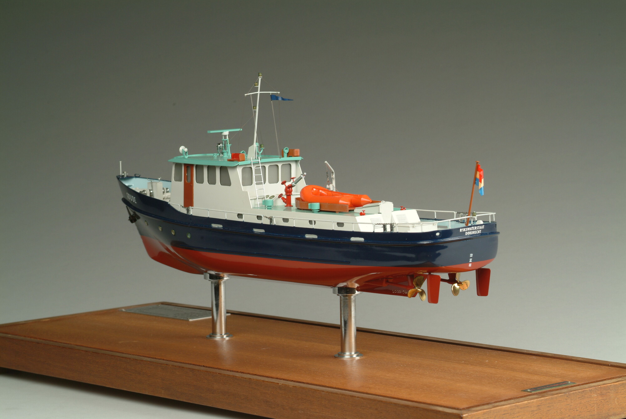 2000.5601; Model van het patrouillevaartuig Goude; scheepsmodel