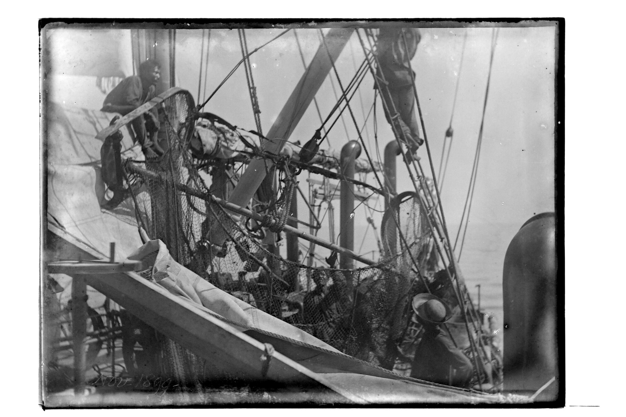 S.3319(073)a; Diepzeekor aan boord van de 'Siboga'; negatief