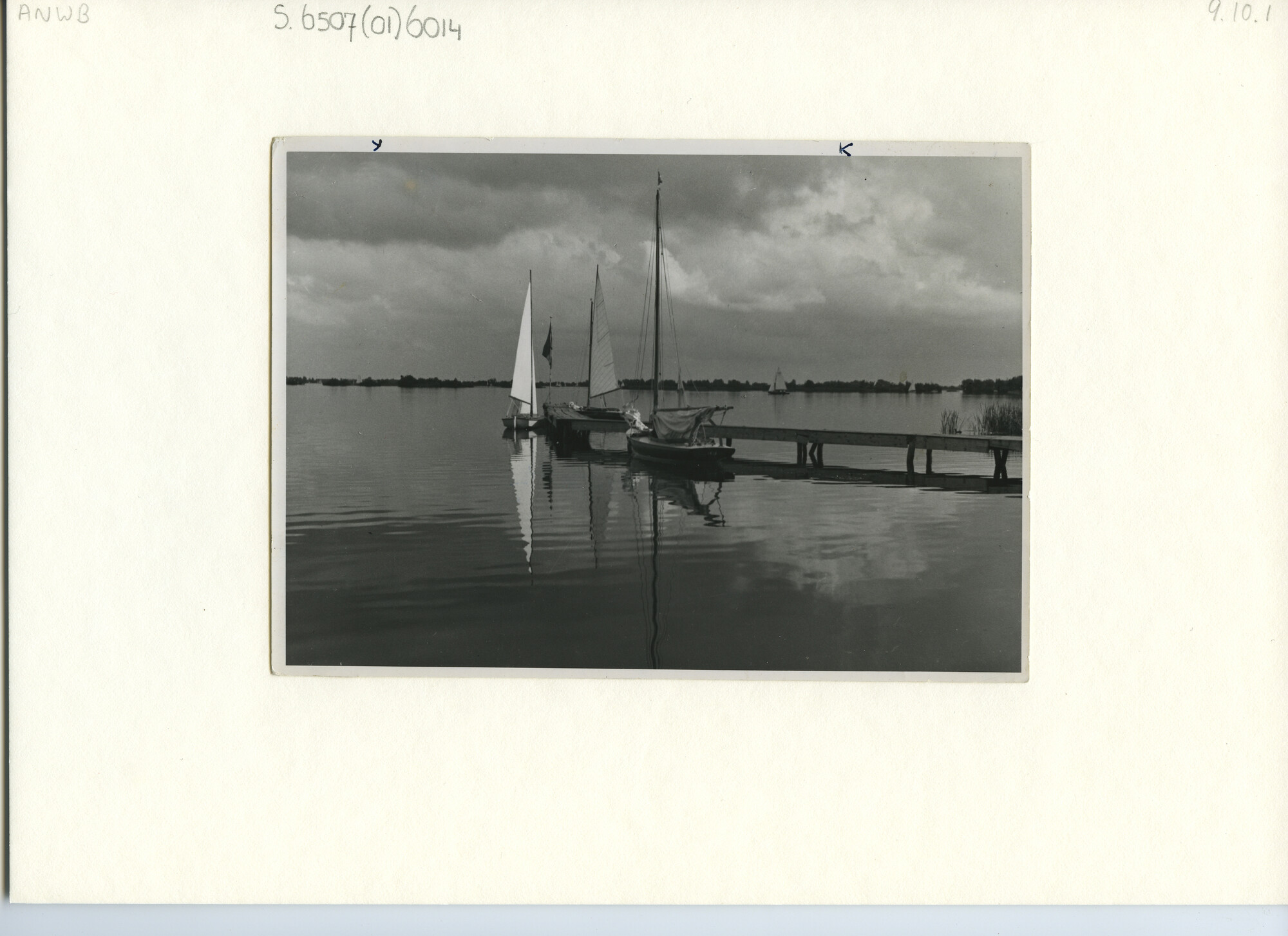 S.6507(01)6014; Foto van schepen op Loosdrechtse Plassen; foto