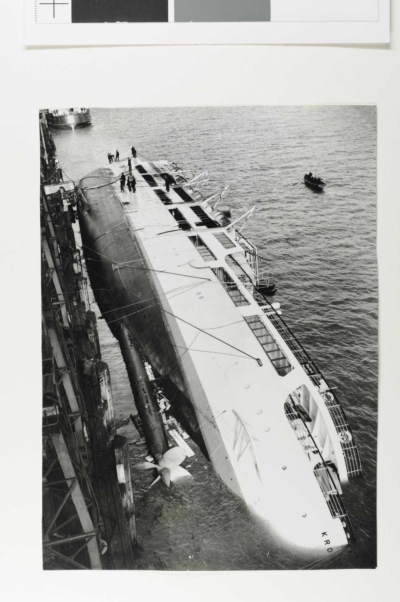 S.6408(0910); Brand; fotoreportage