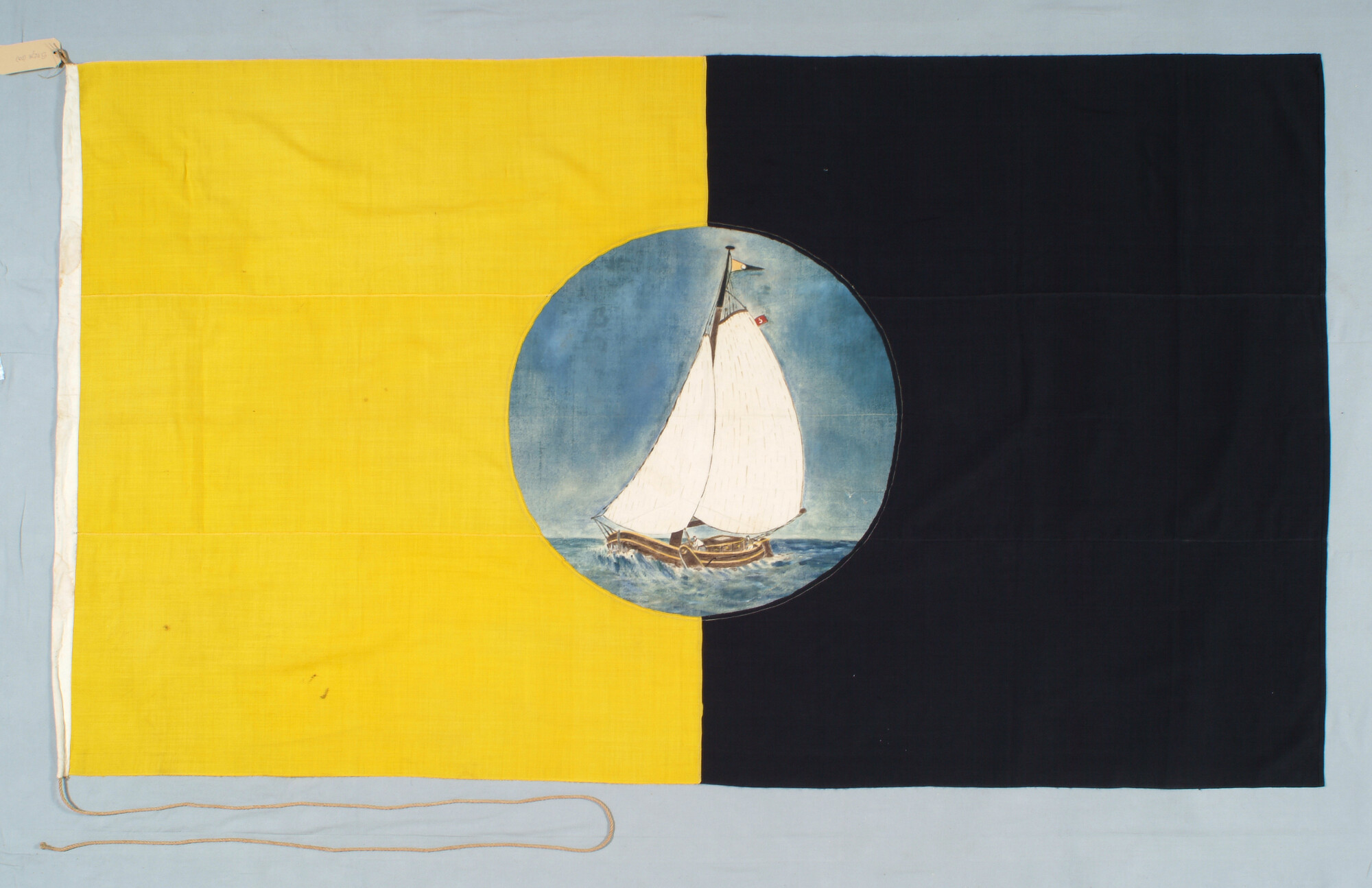 S.5278(03); Vlag van de Koninklijke Zeilvereniging Sneek; vlag