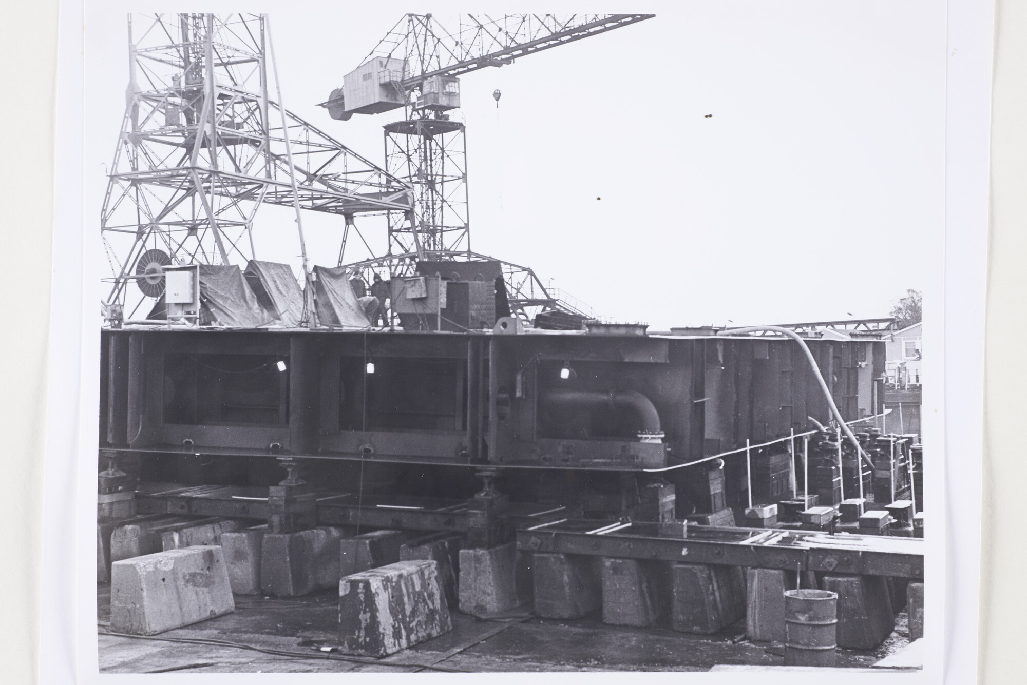 S.5444(6030)5; Foto van het containerschip ms. Incotrans Spirit in aanbouw op helling II/III van de NDSM; foto