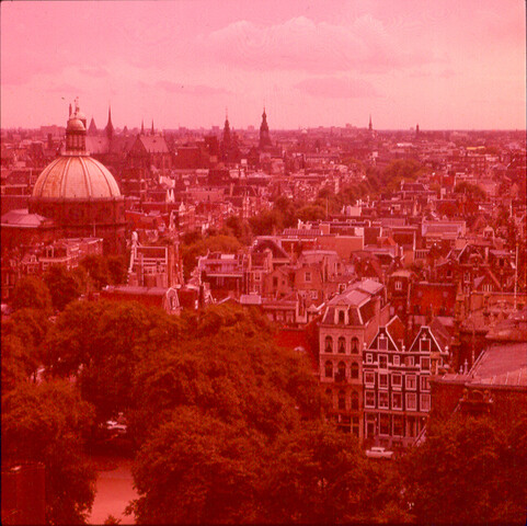 S.9100(2336); Stadsgezicht in Amsterdam; diapositief