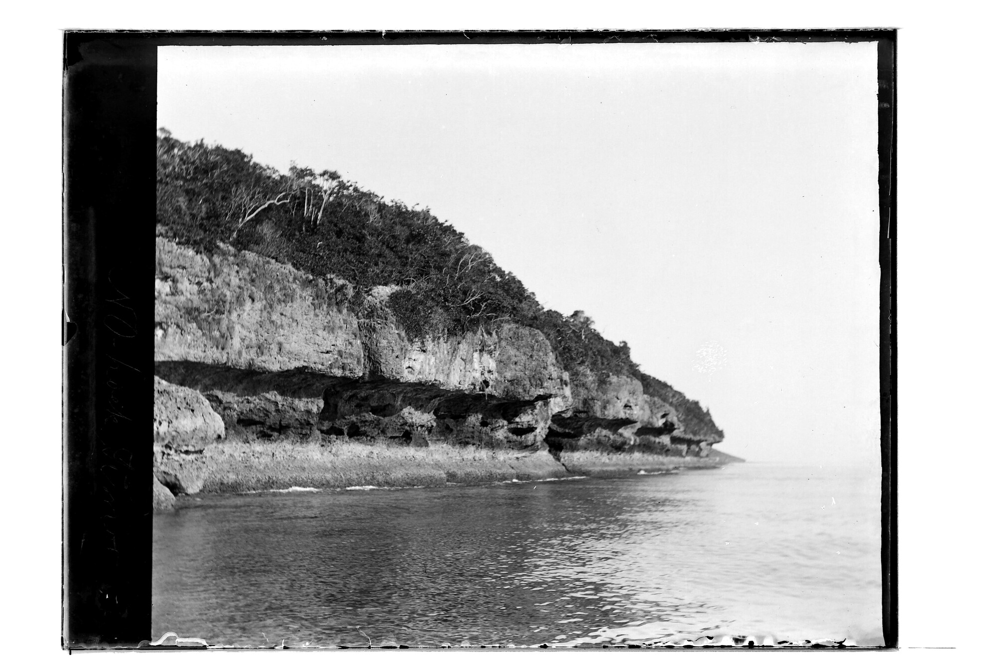 S.3319(091)a; Rotskust van Timor; negatief