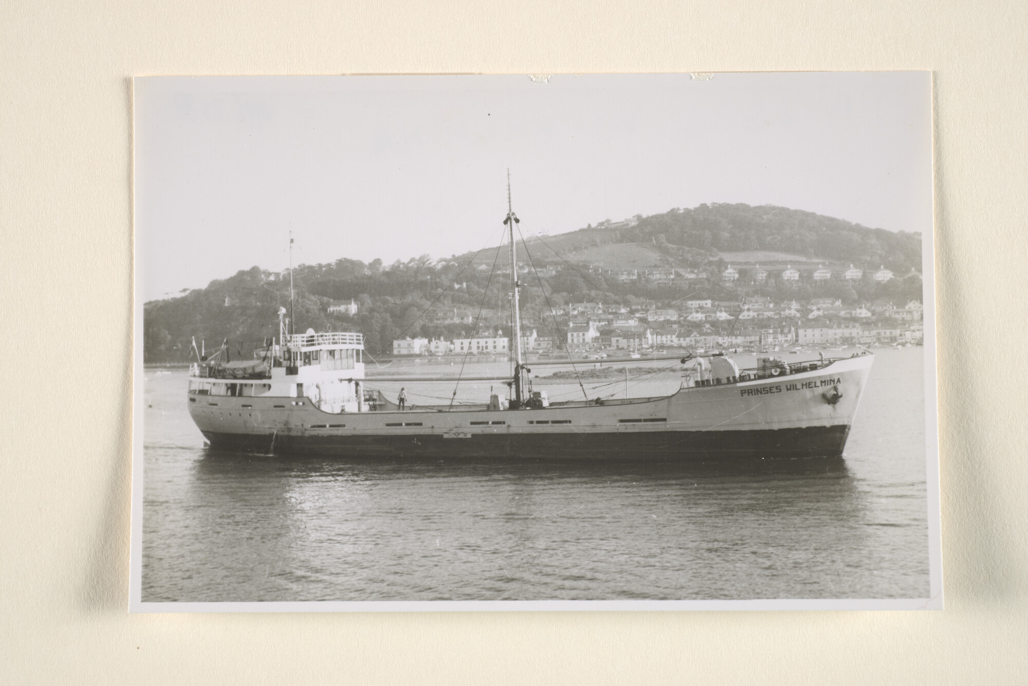 1996.2388; De coaster ms. Prinses Wilhelmina van G. Dories te Groningen [gebouwd in [...]; foto