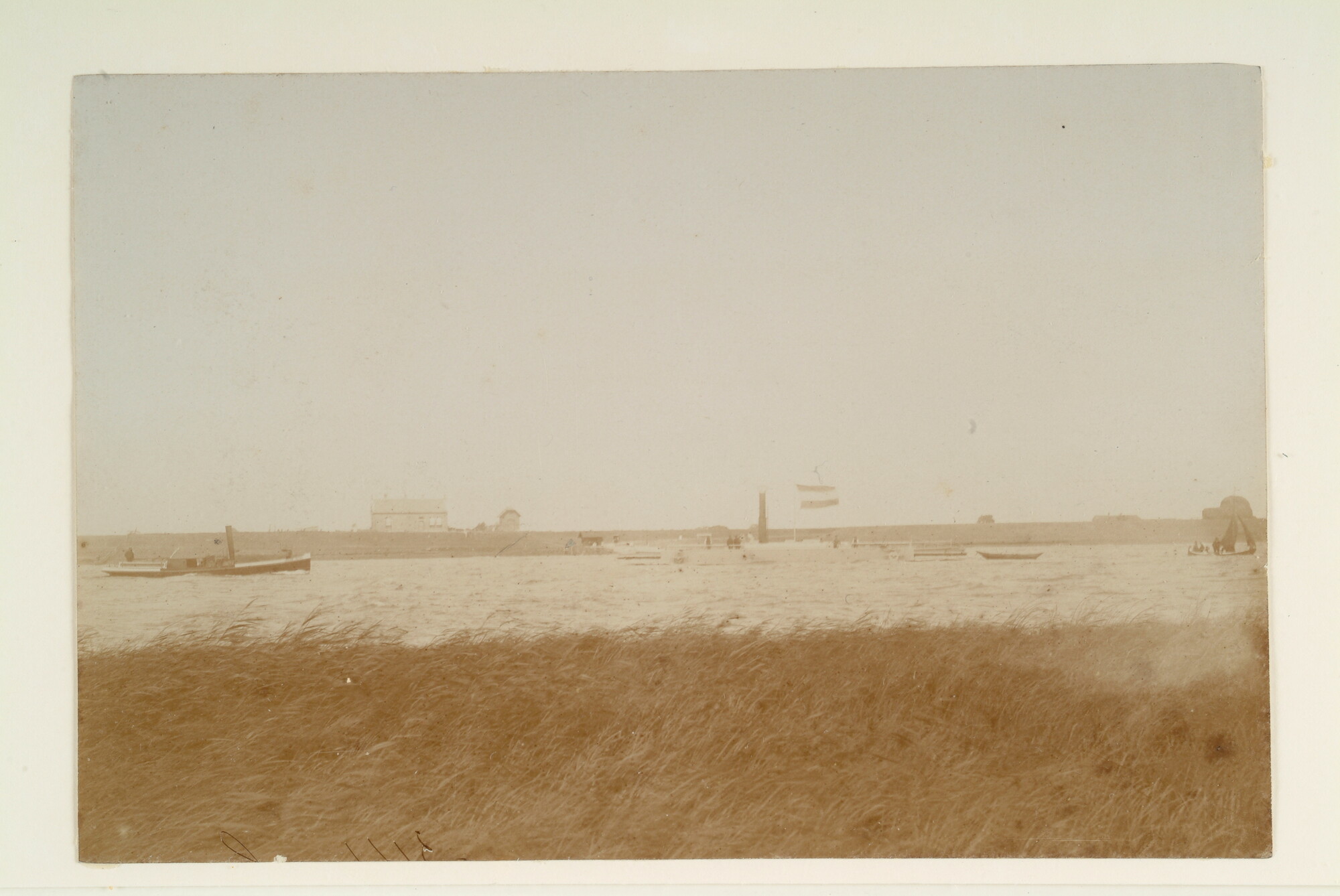 S.1156(06)188; Aankomst van de stoomkabelpont aan het Capelsche Veer, 14 juli 1895; foto