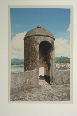 1992.1401; Kleurenfoto's van het Fort 'Duurstede' van de VOC in Indonesië; fotoreportage