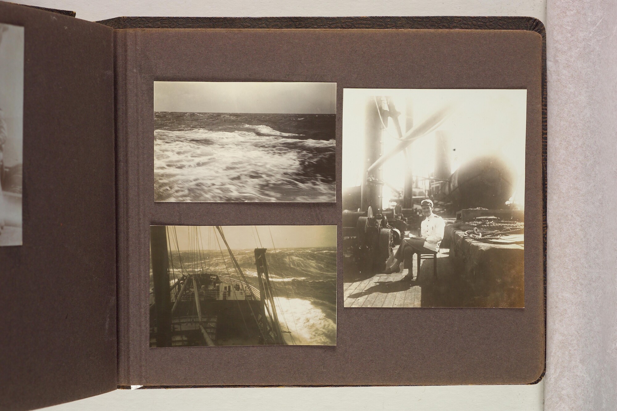 1995.1234; Fotoalbum van Jan de Groot, 1914 - 1928; fotoalbum