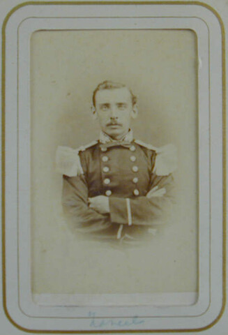 S.0576(01)132; Portretfoto van officier van administratie der tweede klasse F.F.A Canneel (1838-1894); foto
