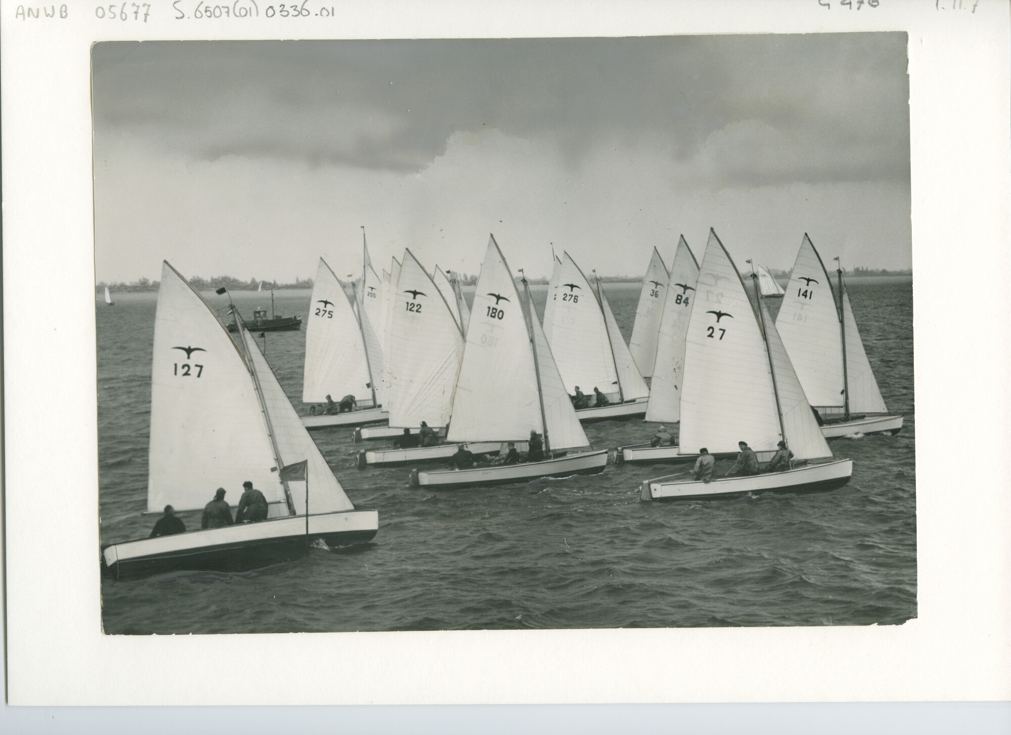 S.6507(01)0336.01; Foto van de Valkenklasse op de Westeinderplassen; foto
