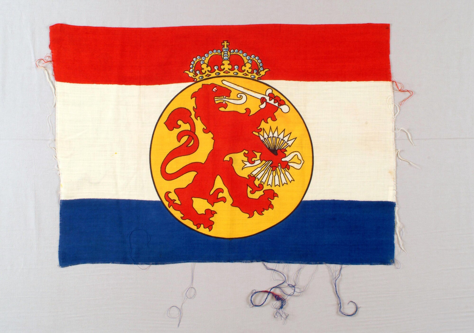 S.6483(2150); Vlag van de Koninklijke Hollandsche Lloyd te Amsterdam; vlag