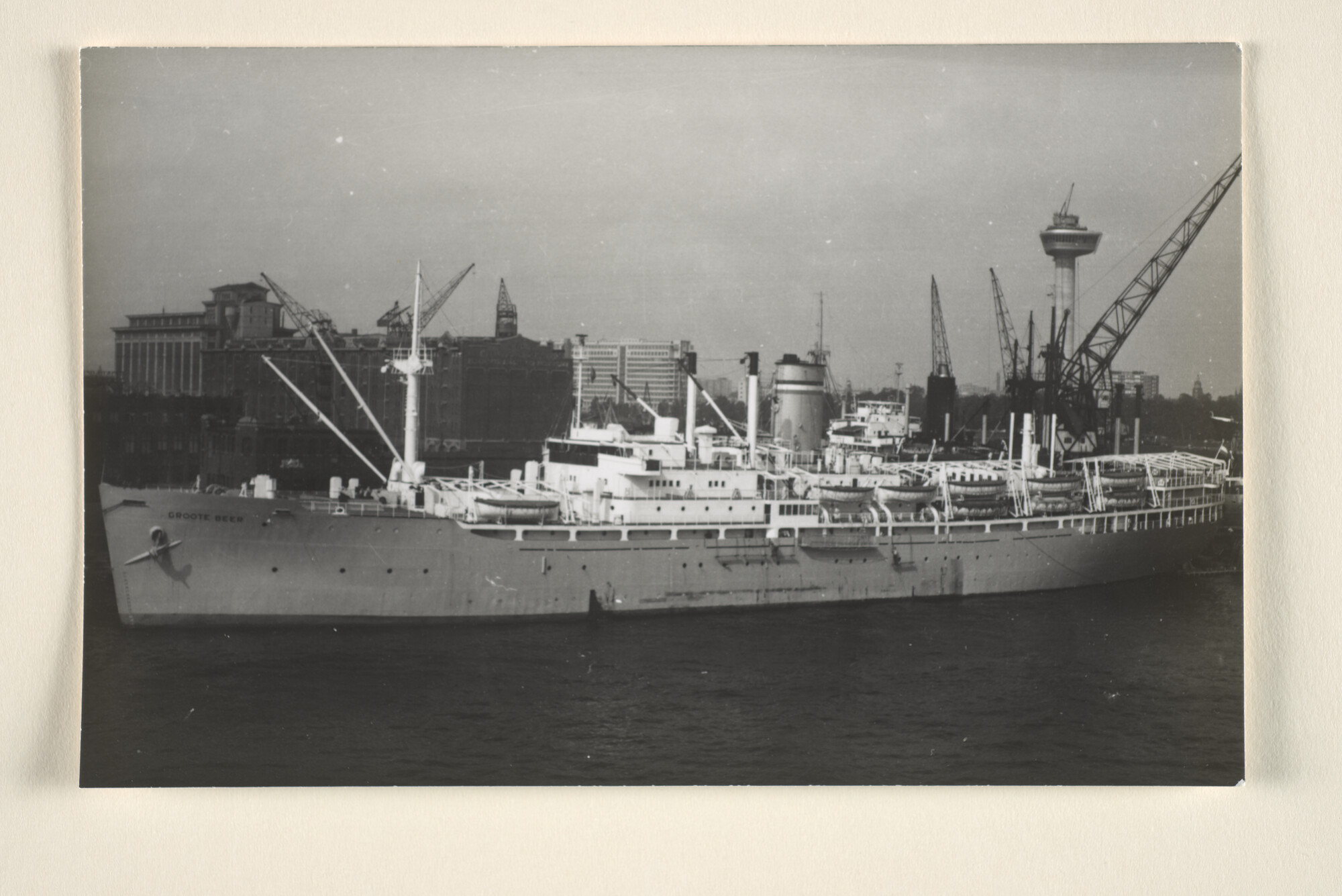 1996.3099; Het emigrantenschip ss. Groote Beer; foto
