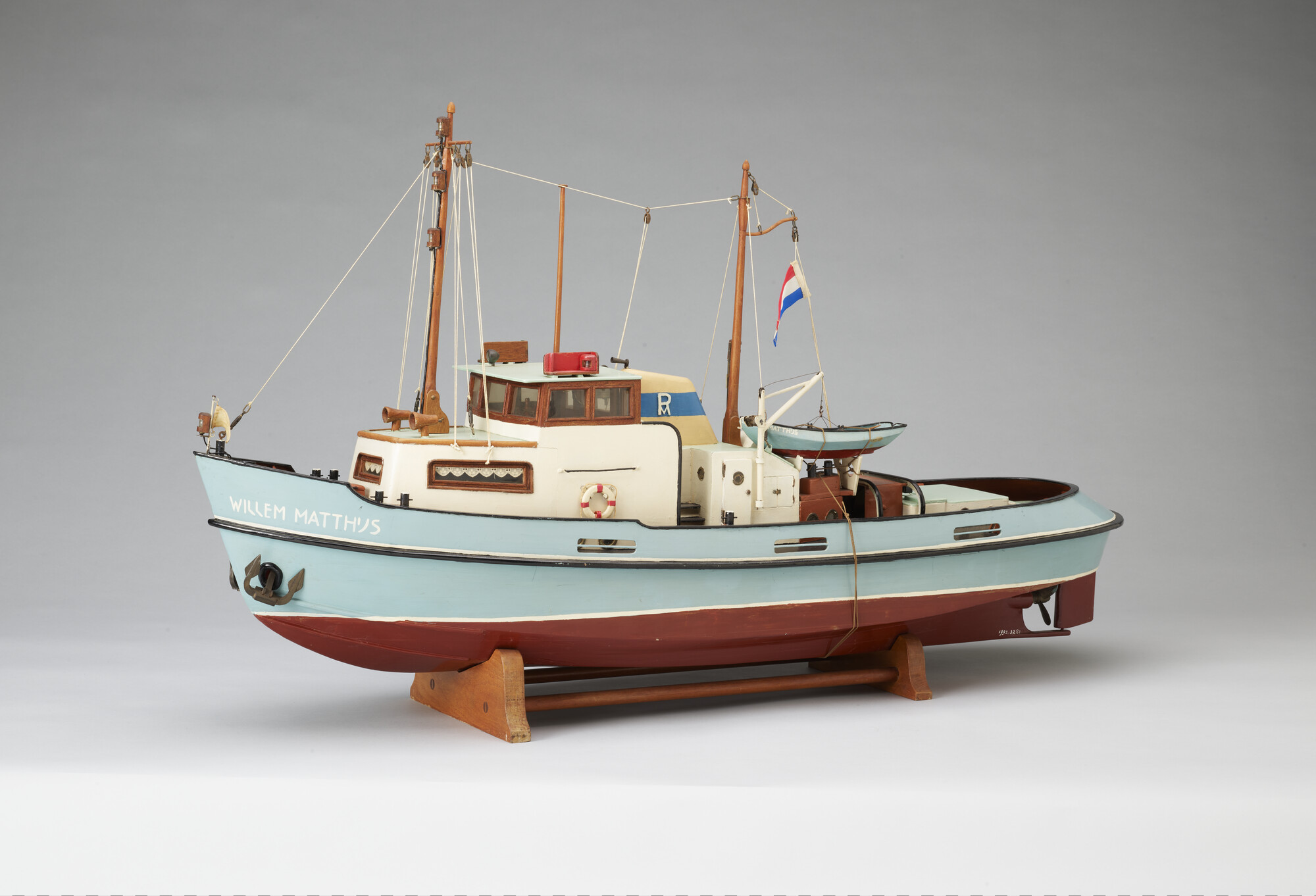 1993.3251; Model van de sleepboot Willem Matthijs; scheepsmodel