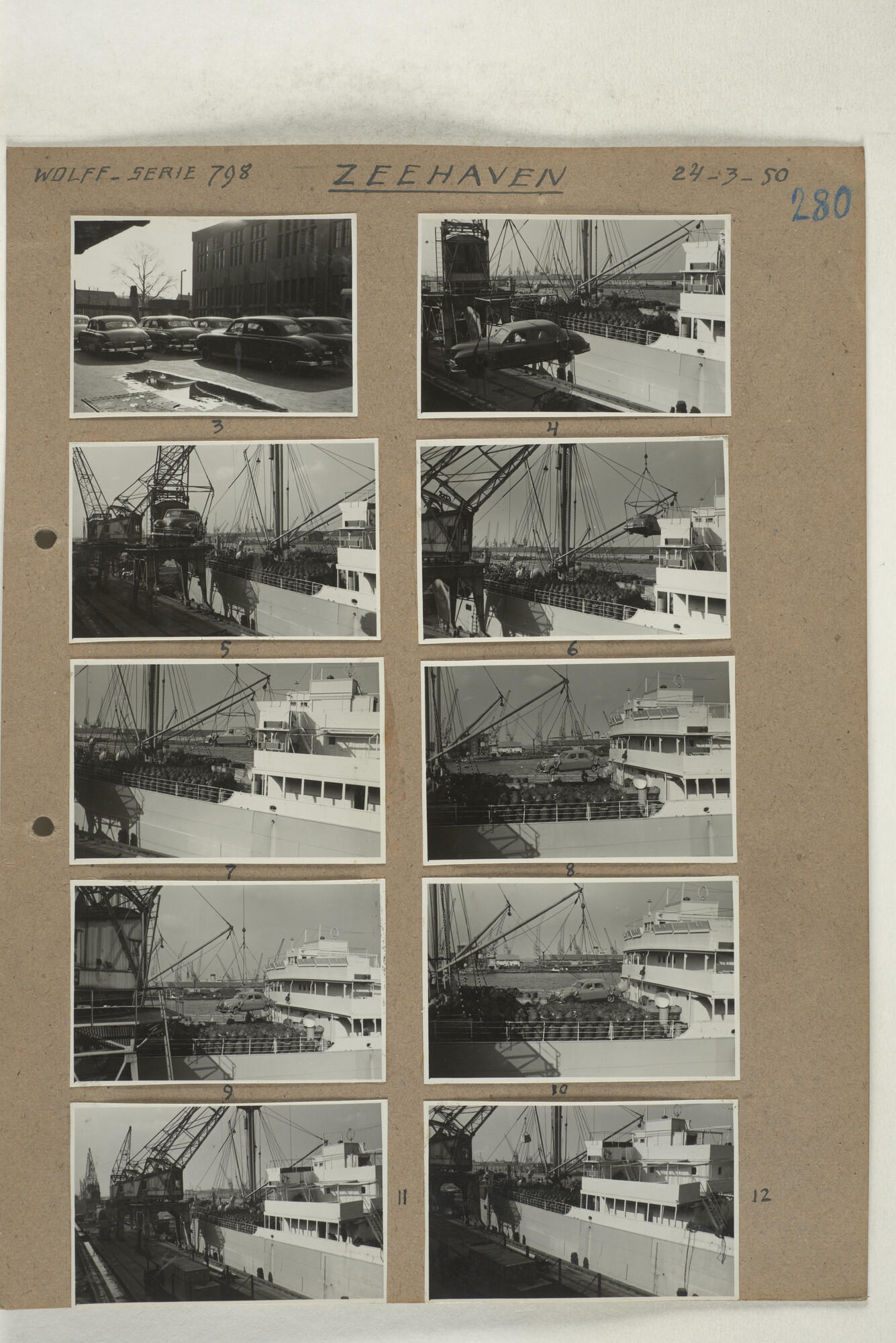 1998.2181; Omslag met een grote hoeveelheid proef foto's gemaakt in opdracht van de Gemeente Handelsinrichtingen en de Vereniging "de Amsterdamsche Haven" te Amsterdam.; omslag